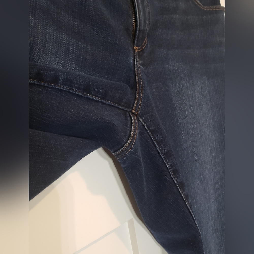 Chico's So Slimming Jeans Mid-rise Straight Darkwash Stretch Size 2.5 Like New - Picture 5 of 12